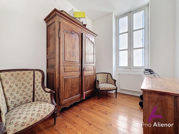 Appartement spacieux à vendre - Quartier La Victoire, Bordeaux