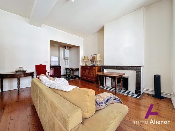 Appartement spacieux à vendre - Quartier La Victoire, Bordeaux
