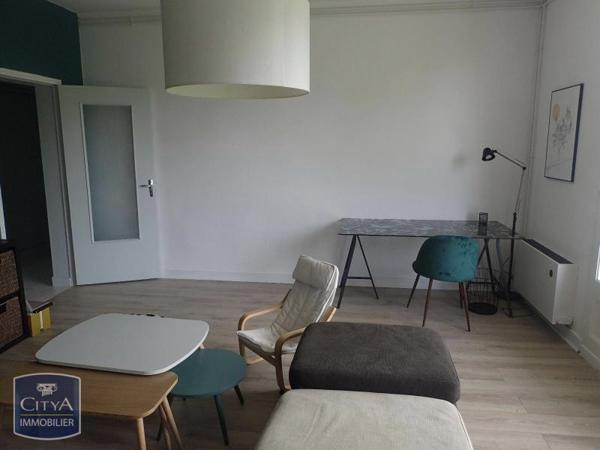 Appartement à louer 3 pièces 87.18m²