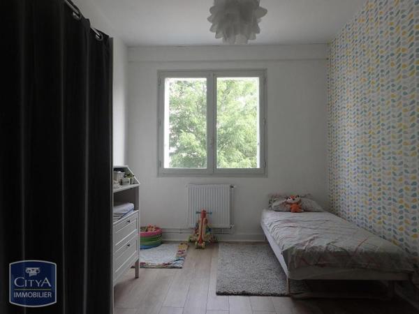 Appartement à louer 3 pièces 87.18m²