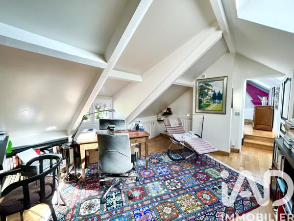 Maison à vendre 9 pièces 313 m² Saint-Fargeau-Ponthierry