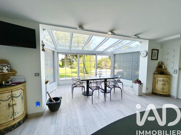 Maison à vendre 9 pièces 313 m² Saint-Fargeau-Ponthierry