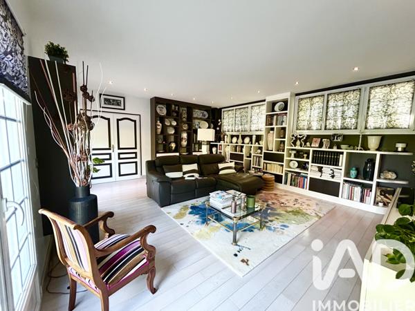 Maison à vendre 9 pièces 313 m² Saint-Fargeau-Ponthierry