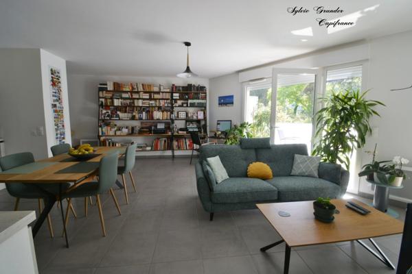 Dpt Gard (30), à vendre NIMES appartement T3 de 76,4 m²