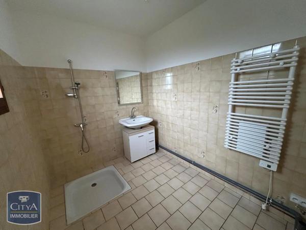 Maison à louer 3 pièces 69.7m² Grun-Bordas (24380)