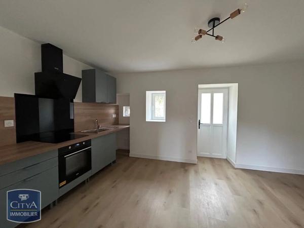 Maison à louer 3 pièces 69.7m² Grun-Bordas (24380)
