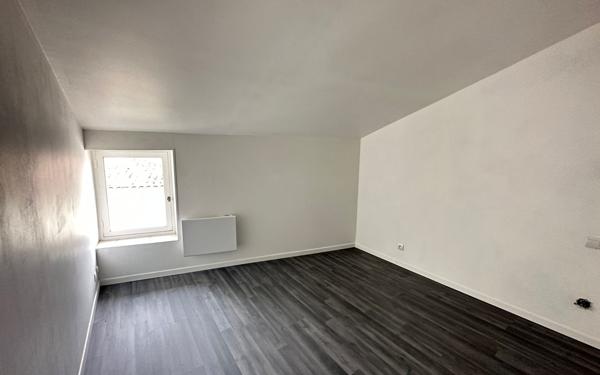 Appartement à louer    3 pièces •  Langon
