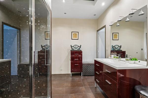 Vente Appartement de luxe Paris 4 4 Pièces 91 m²