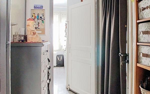 Appartement à vendre    2 pièces • 32,92 m2 Issy-les-Moulineaux