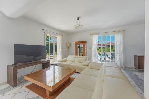 Vente Maison de luxe Saint-Genis-Pouilly 5 Pièces 190 m²