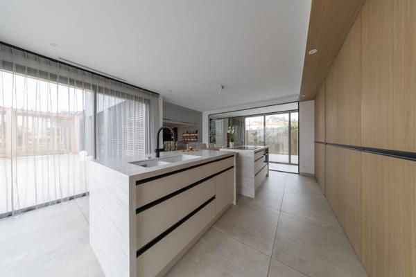 Vente Maison de luxe Aizenay 5 Pièces 239 m²