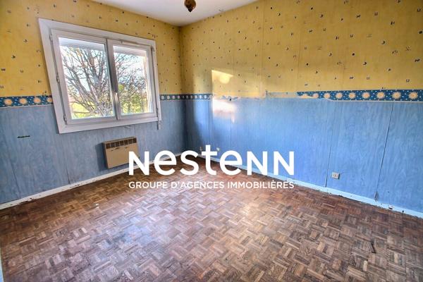 Vénissieux Limite Corbas: maison individuelle frot potentiel 1000m2 terrain sans vis à vis piscinable