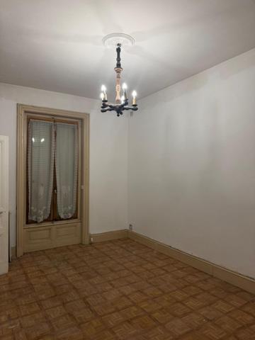 Maison à SAINT-ETIENNE, 42000 - 6 pièces 138m²