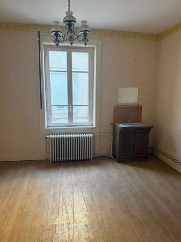 Maison à SAINT-ETIENNE, 42000 - 6 pièces 138m²