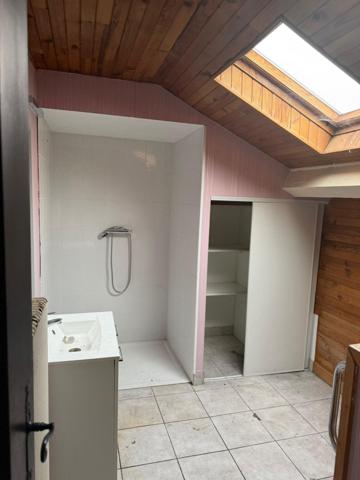 Maison à SAINT-ETIENNE, 42000 - 6 pièces 138m²