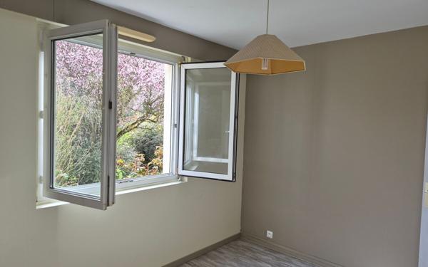 Appartement à louer    3 pièces • 75,23 m2 Poissy