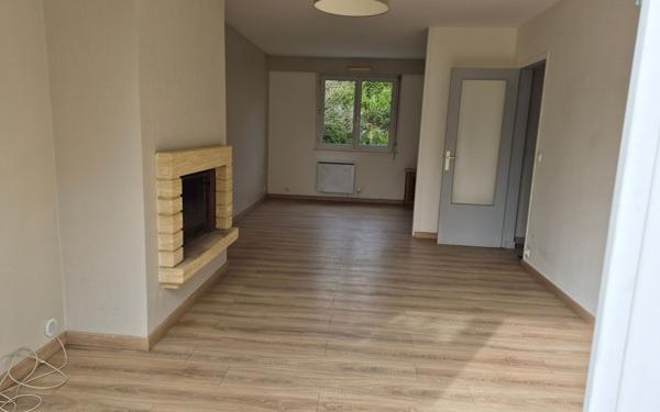 Appartement à louer    3 pièces • 75,23 m2 Poissy