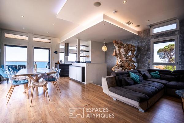 Villa contemporaine avec vue mer panoramique et piscine intérieure
