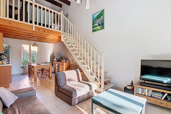 Vitrolles Nord Maison de plain pied T5 individuelle avec jardin et garage