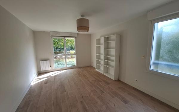 Appartement à louer    2 pièces • 49 m2 Compiègne