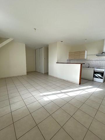 Appartement de standing dans Château rénové au coeur de Jonzac