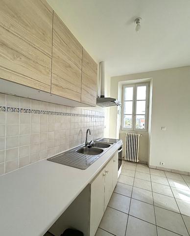 Appartement de standing dans Château rénové au coeur de Jonzac