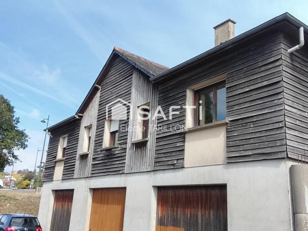 IMMEUBLE IDEALEMENT PLACE A SAISIR