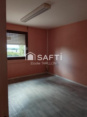 IMMEUBLE IDEALEMENT PLACE A SAISIR