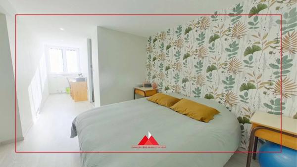 Appartement de plain pied avec annexes
