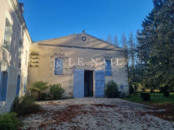 Charmante maison de village et son parc de 2,52 ha dans la Vallée de la Loire