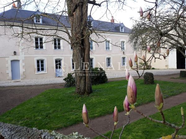 Charmante maison de village et son parc de 2,52 ha dans la Vallée de la Loire