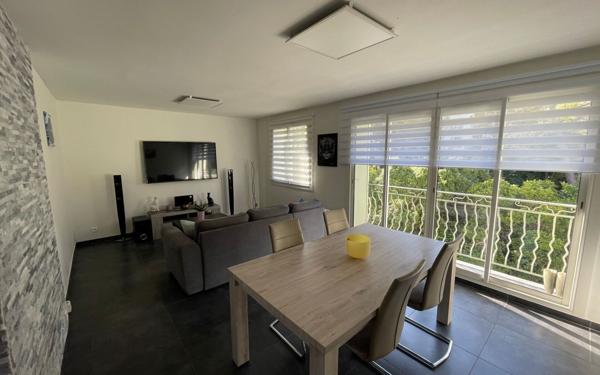 Appartement à vendre    3 pièces • 58 m2 La Seyne-sur-Mer