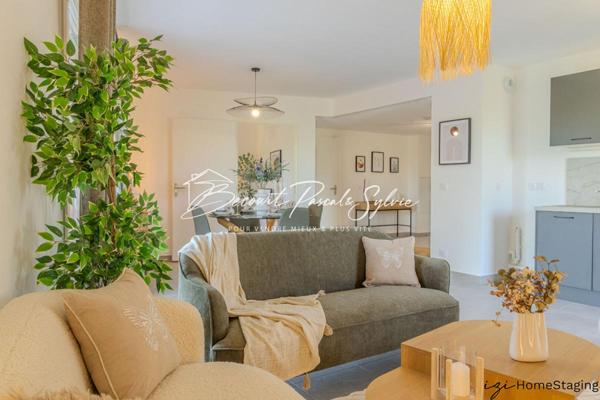 BAISSE DE PRIX. T3- 55,27 m² Idéalement situé: 225 000  avec terrasses, un garage. Très Grand confort MONTEUX (84170)