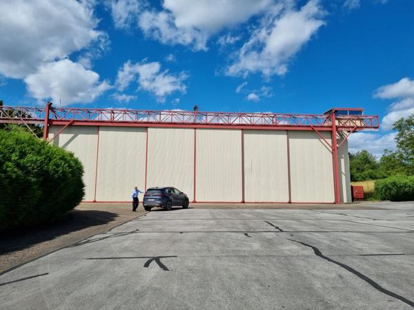 Piste d'atterrissage privée à vendre : site d'exception aux multiples possibilités d'exploitation