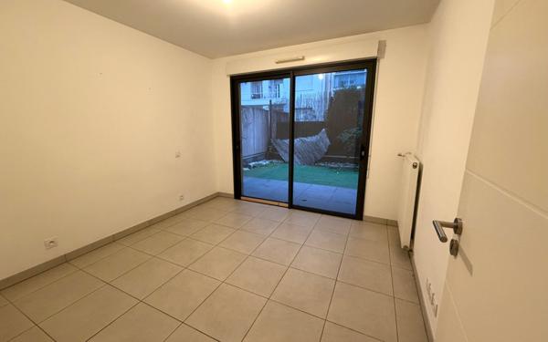 Appartement à vendre    3 pièces • 60,79 m2 Nice