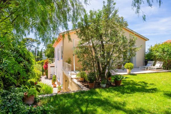 Vente Maison de luxe Carqueiranne 6 Pièces 193 m²
