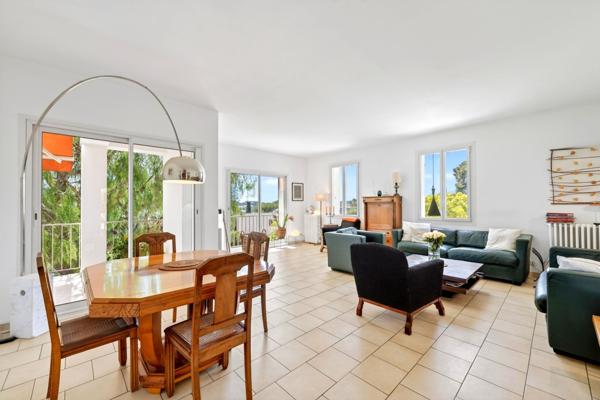 Vente Maison de luxe Carqueiranne 6 Pièces 193 m²
