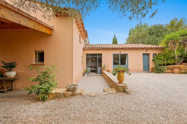 Vente Maison provençale de luxe La Cadière-d'Azur 7 Pièces 195 m²