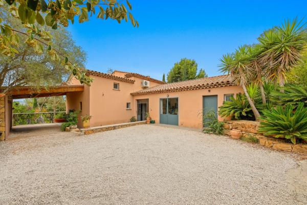 Vente Maison provençale de luxe La Cadière-d'Azur 7 Pièces 195 m²
