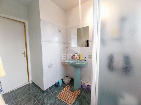 MAISON A VENDRE T6 - BLOIS SORTIE N/O - 5 CHBS, GARAGE, GRENIER AMENAGEABLE