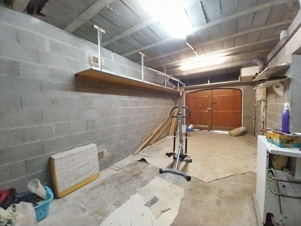 MAISON A VENDRE T6 - BLOIS SORTIE N/O - 5 CHBS, GARAGE, GRENIER AMENAGEABLE