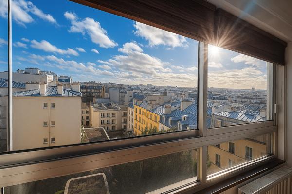 Studio exposé plein sud avec une vue entièrement dégagée