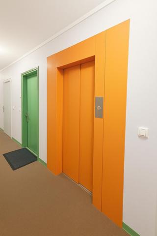 Studio exposé plein sud avec une vue entièrement dégagée