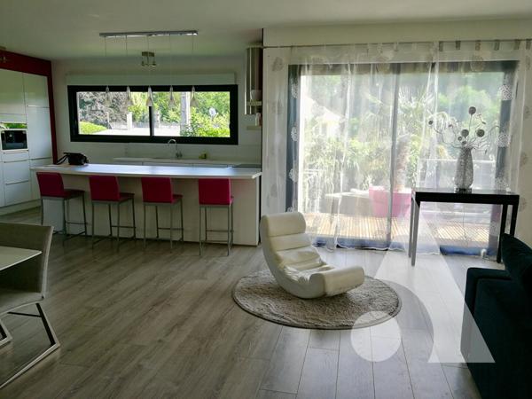 Maison 6 pièces 220.71 m2