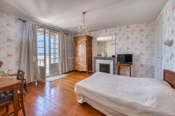 Vente Maison de luxe Royan 12 Pièces 286 m²