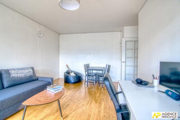 Issy Les Moulineaux Appartement 2 pièce(s) de 48.50 m² carrez €499 000 ** - Référence 21560