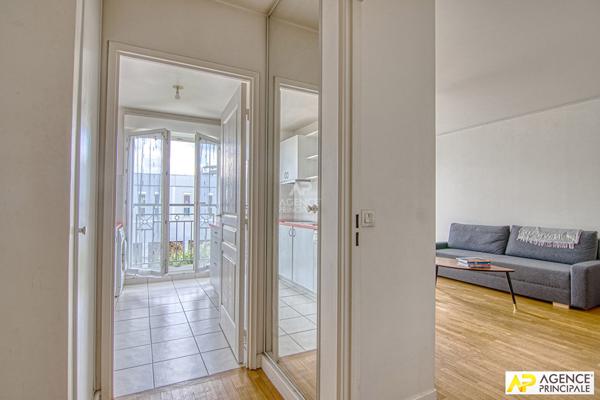 Issy Les Moulineaux Appartement 2 pièce(s) de 48.50 m² carrez €499 000 ** - Référence 21560