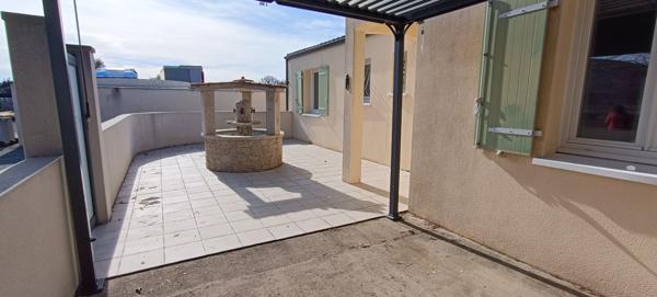 MAISON SUR ECHILLAIS 4 CHAMBRES