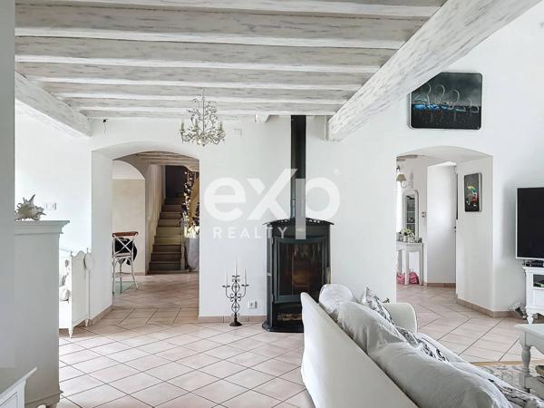 Maison familiale de 235m2 env. - 5 chambre-double garage