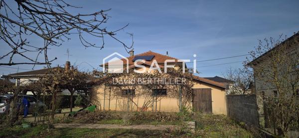 Maison classé C à Saint Denis Les Bourg proche de la gare
